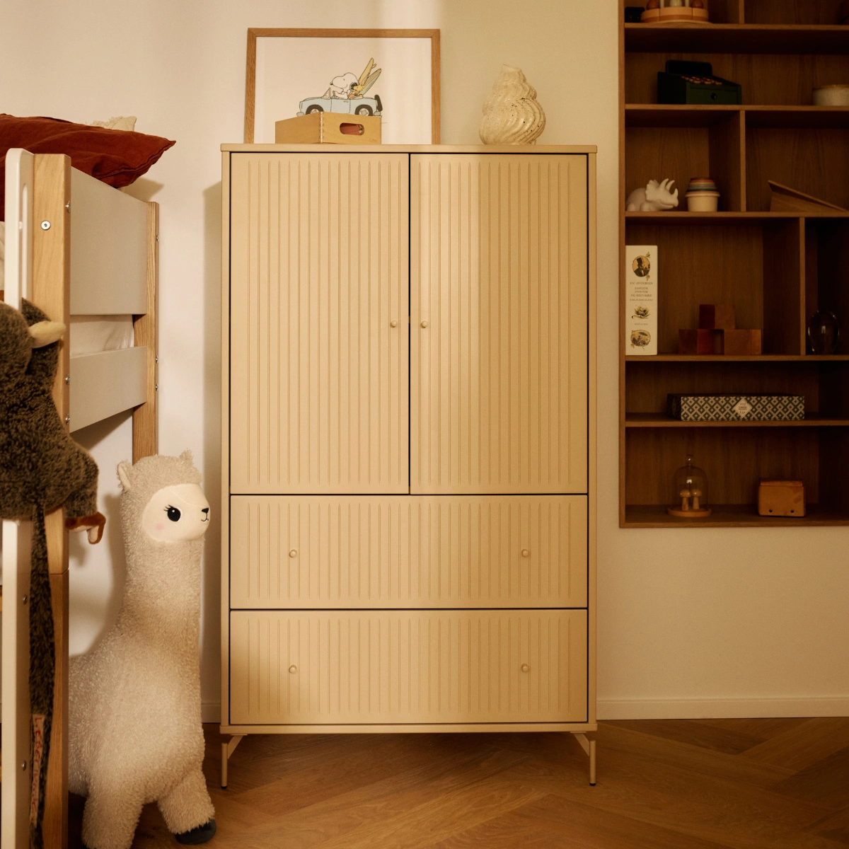 SAGA系列 2門2抽櫥櫃(直序型紋理)-白:圖片 2